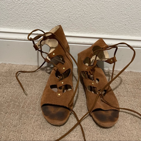 Lace up Gladiator-style sandals - Picture 1 of 2